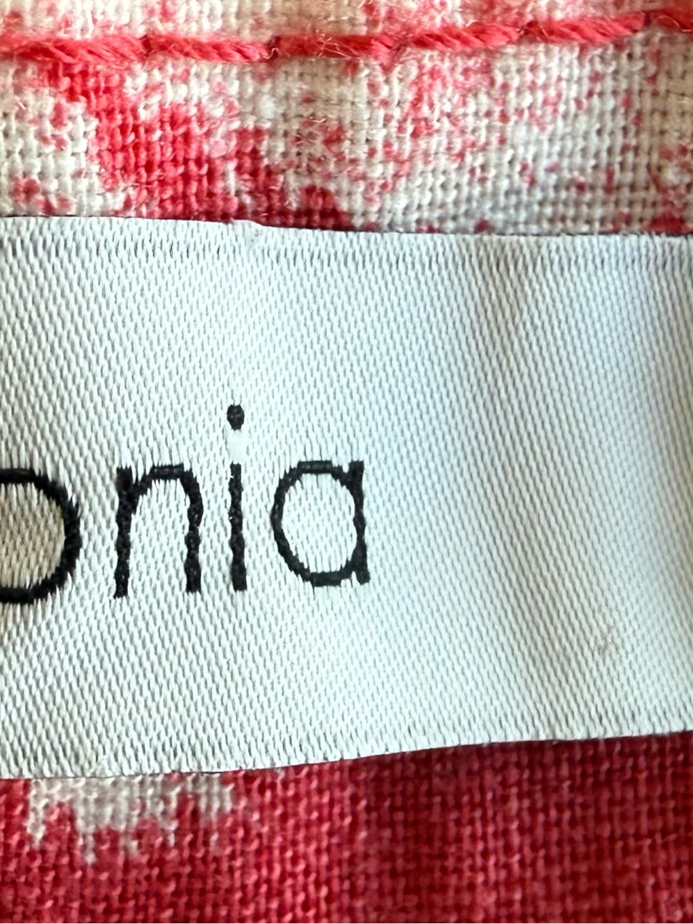 Onia Linen Blend Chambray Palm Print Austin Shorts | Size 30 - Picture 11 of 12